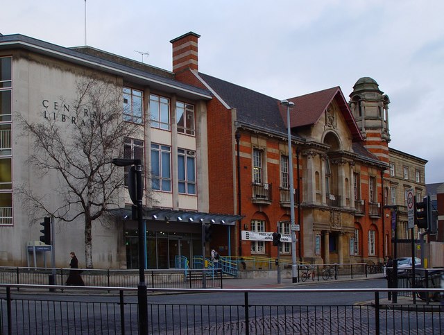 hull-central-library